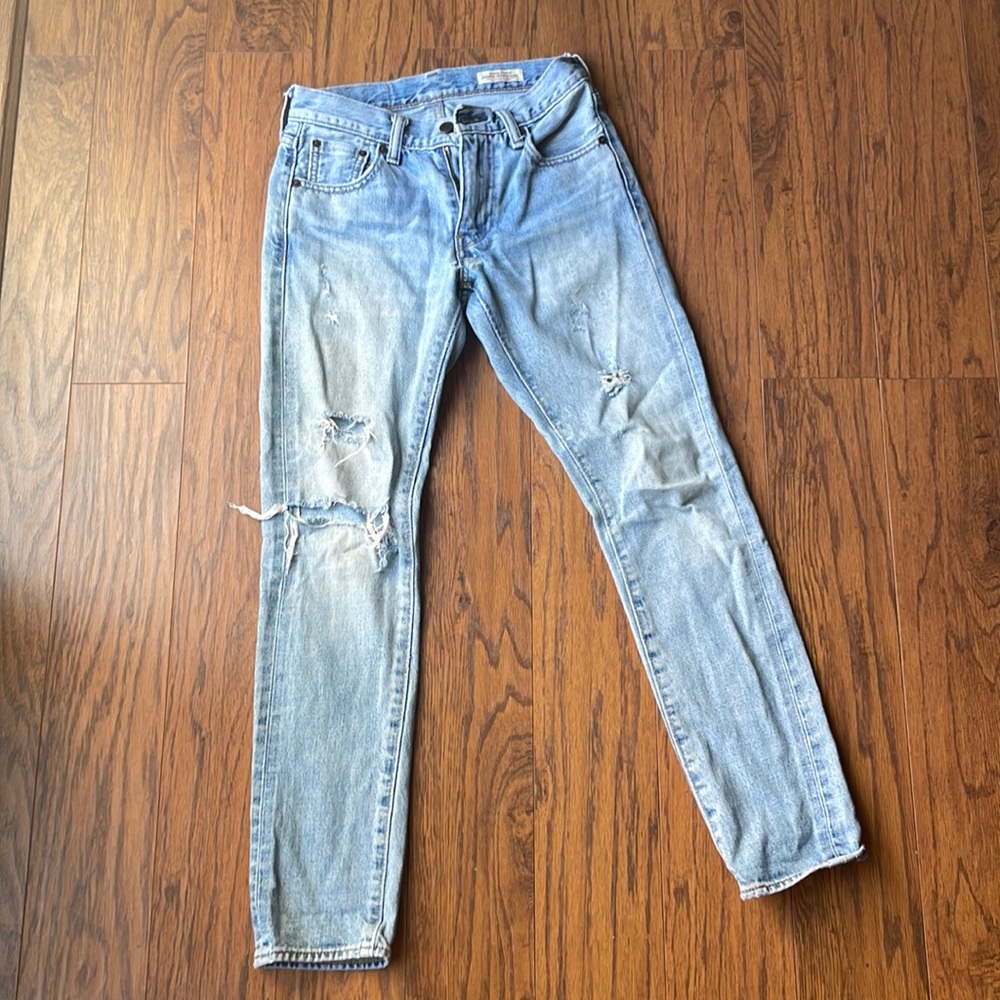 Levis 505 factory ripped jeans 25x30